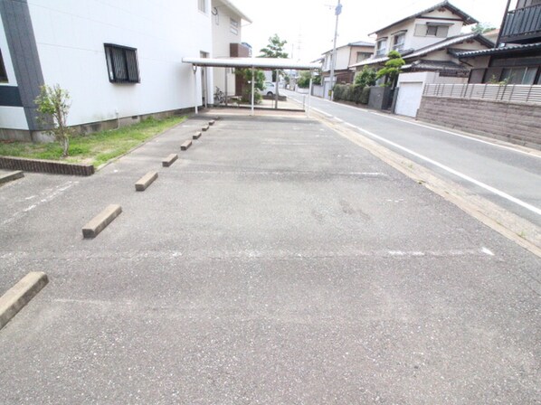 アートメゾン海の中道の物件外観写真